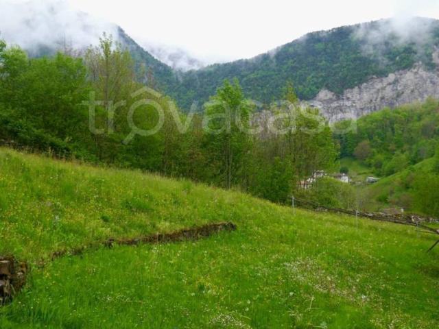 Villa Indipendente in vendita a Clauzetto, Friuli-Venezia Giulia