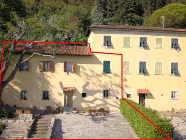 Villa Indipendente in vendita a I lecci, Prato