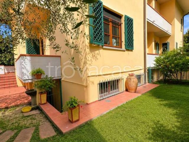 Villa Indipendente in vendita a Filettole, Prato