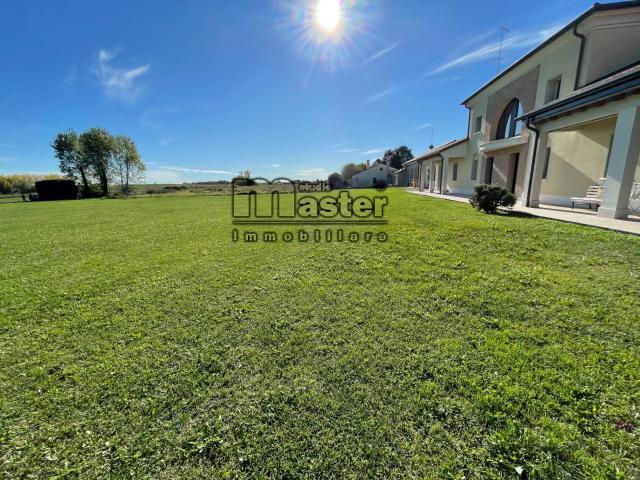 Villa Indipendente in vendita a Preganziol, Veneto
