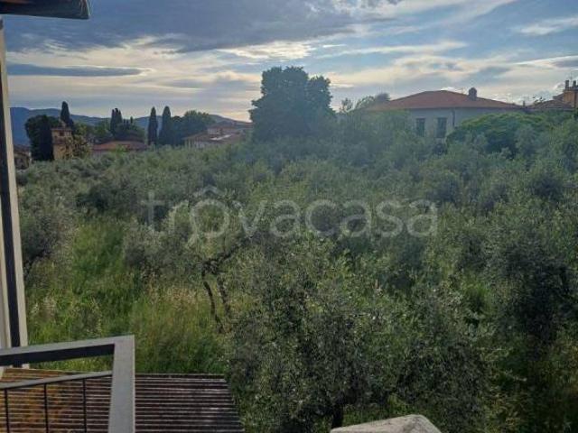 Villa Indipendente in vendita a Unione di Comuni Valdarno e Valdisieve, Reggello