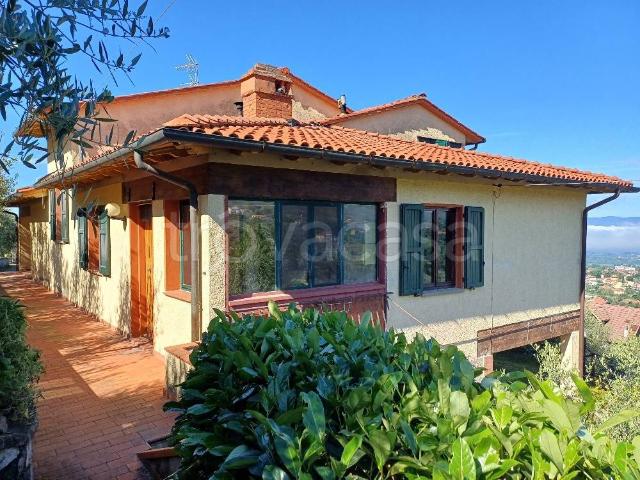 Villa Indipendente in vendita a Unione di Comuni Valdarno e Valdisieve, Reggello
