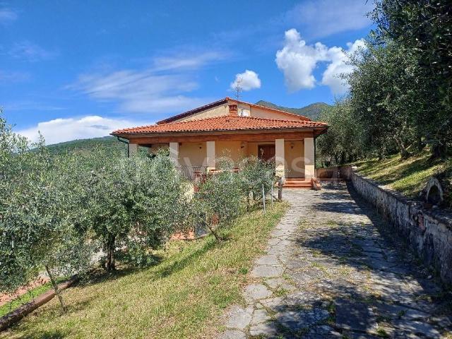 Villa Indipendente in vendita a Unione di Comuni Valdarno e Valdisieve, Reggello