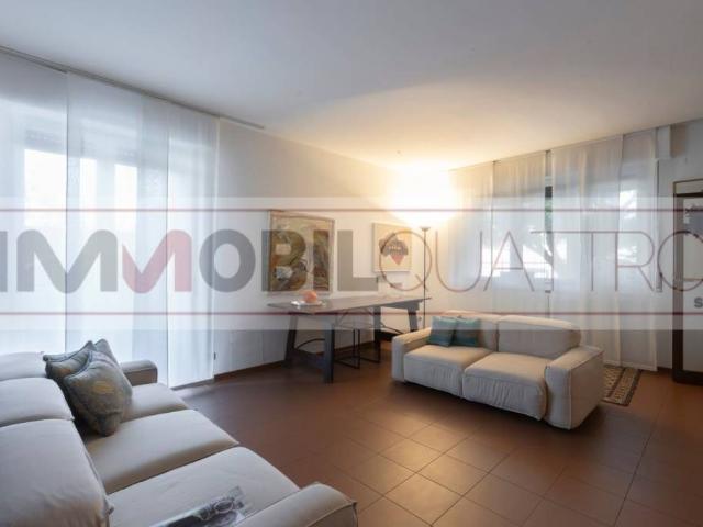 Villa Indipendente in vendita a Cascina Prandona, Rescaldina