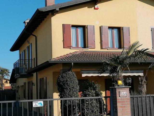 Villa Indipendente in vendita a Ripalta Guerina, Lombardia