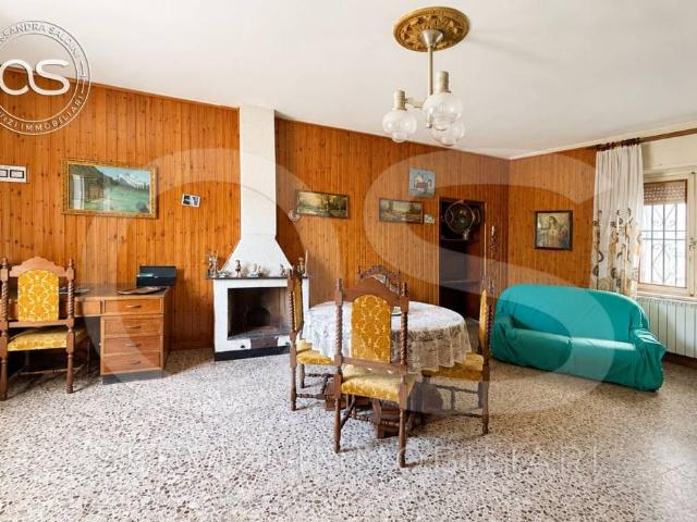 Villa Indipendente in vendita a Robecco D'oglio, Lombardia