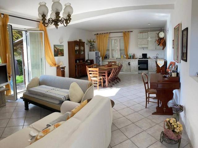 Villa Indipendente in vendita a Roma Capitale, Lazio