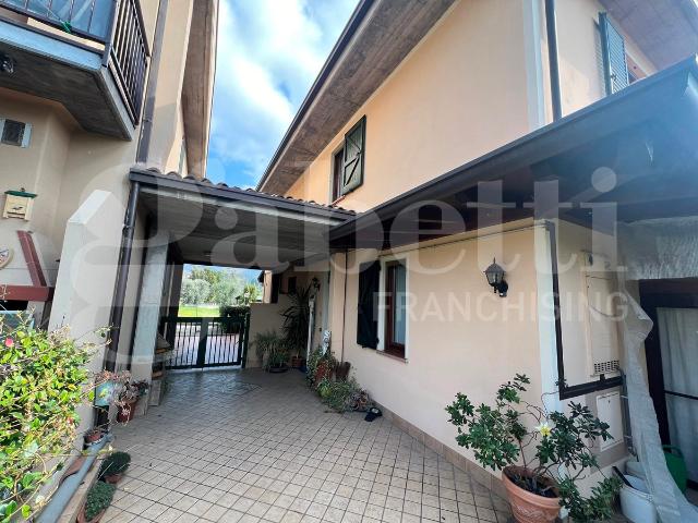 Villa Indipendente in vendita a Comunità montana della Valle Sabbia, Roè Volciano