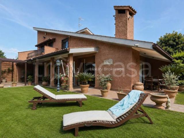 Villa Indipendente in vendita a Piano La Roma, Casoli