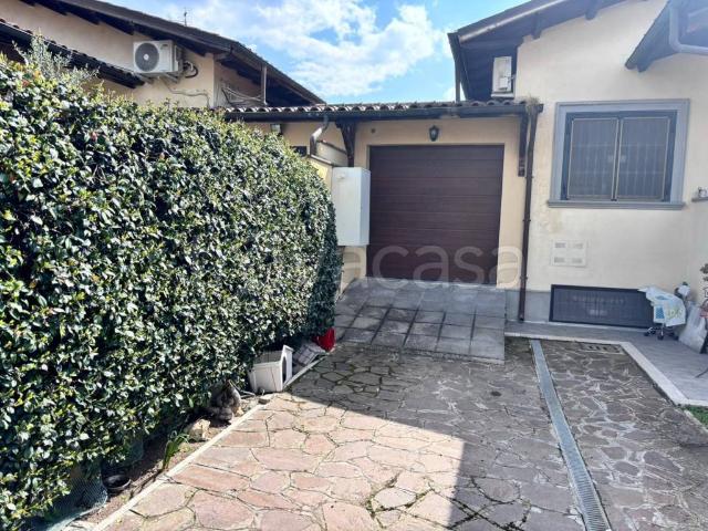 Villa Indipendente in vendita a Municipio Roma X, Roma Capitale