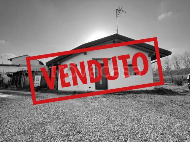 Villa Indipendente in vendita a Ronchis, Friuli-Venezia Giulia
