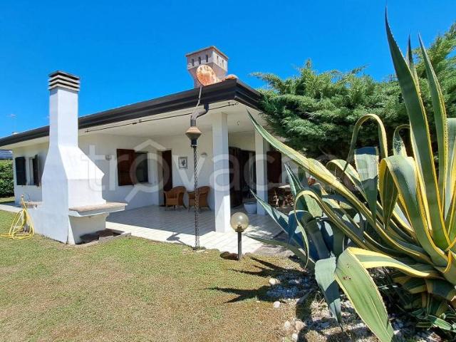 Villa Indipendente in vendita a Rosolina, Veneto