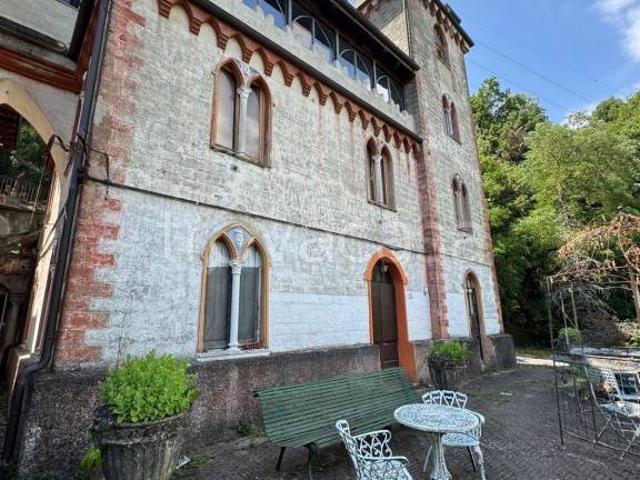 Villa Indipendente in vendita a Rossiglione, Liguria