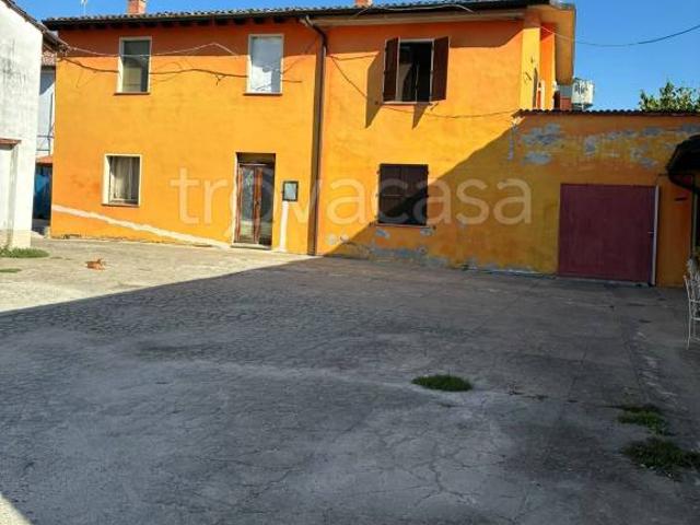 Villa Indipendente in vendita a San Daniele Po, Cremona