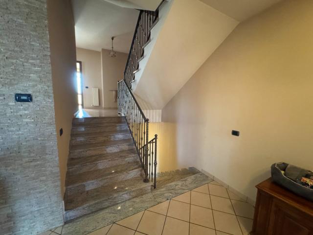 Villa Indipendente in vendita a Unione Comuni Modenesi Area Nord, San Felice Sul Panaro