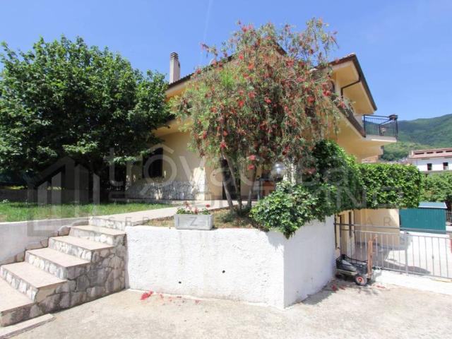Villa Indipendente in vendita a Calabria, Cosenza