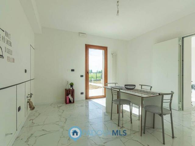 Villa Indipendente in vendita a San Giacomo, Albignasego