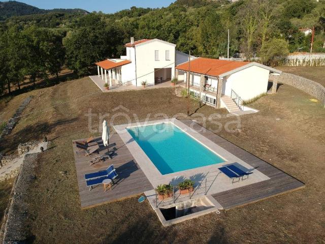 Villa Indipendente in vendita a San Giovanni A Piro, Campania