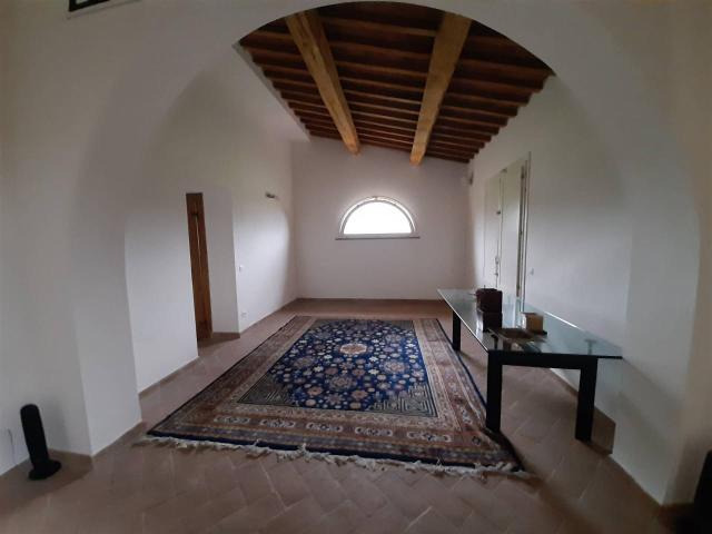 Villa Indipendente in vendita a San Giuliano Terme, Toscana