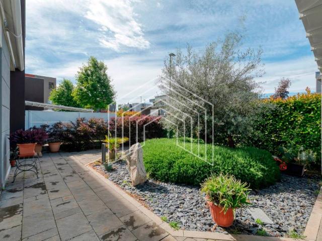 Villa Indipendente in vendita a San Lazzaro, Reggio Emilia