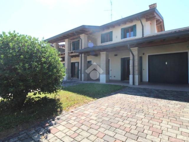 Villa Indipendente in vendita a San Giorgio al Tagliamento, San Michele Al Tagliamento