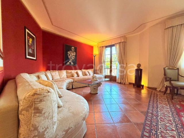 Villa Indipendente in vendita a Molino d'Egola, San Miniato