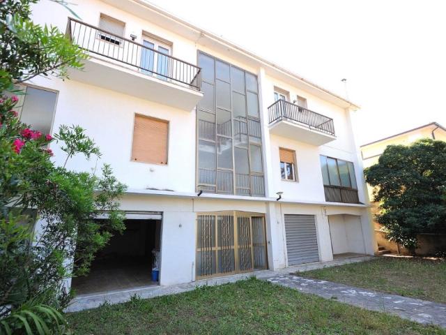 Villa Indipendente in vendita a San Vincenzo, Toscana