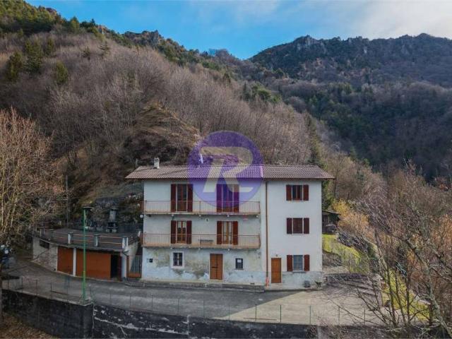 Villa Indipendente in vendita a Comunità Montana della Valle Brembana, San Pellegrino Terme