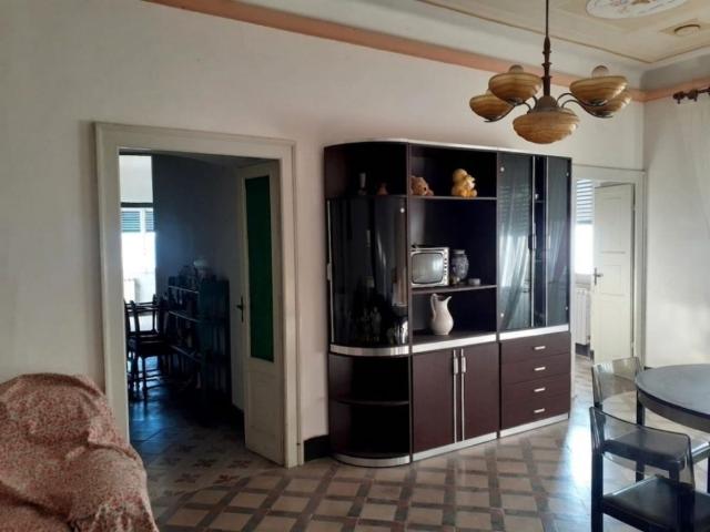 Villa Indipendente in vendita a Sarzana, Liguria