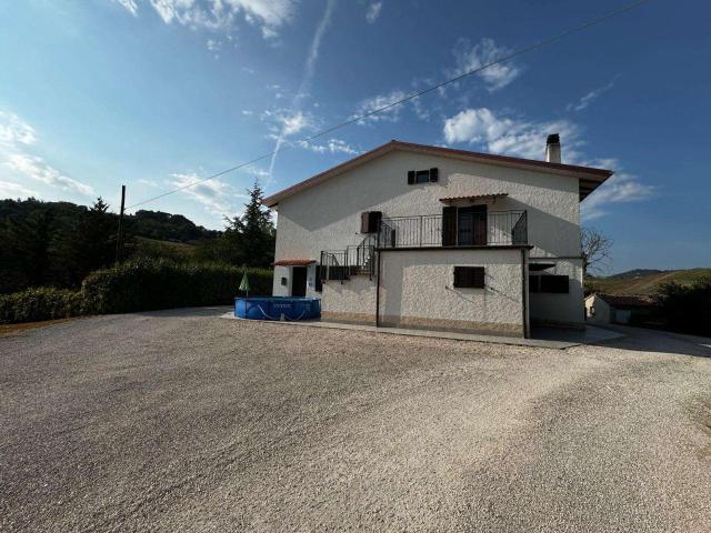 Villa Indipendente in vendita a Marche, Ancona