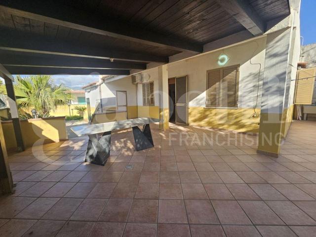 Villa Indipendente in vendita a Calabria, Cosenza