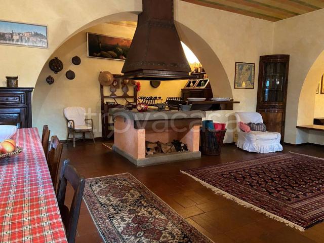 Villa Indipendente in vendita a Gavarno-Tribulina, Scanzorosciate