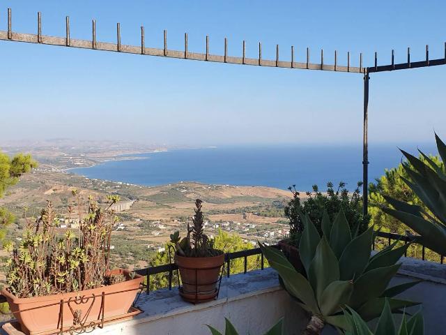 Villa Indipendente in vendita a Sciacca, Sicilia