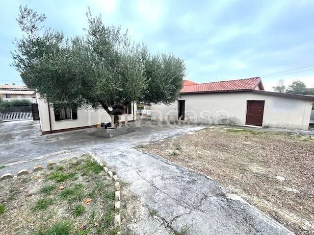 Villa Indipendente in vendita a Senigallia, Ancona