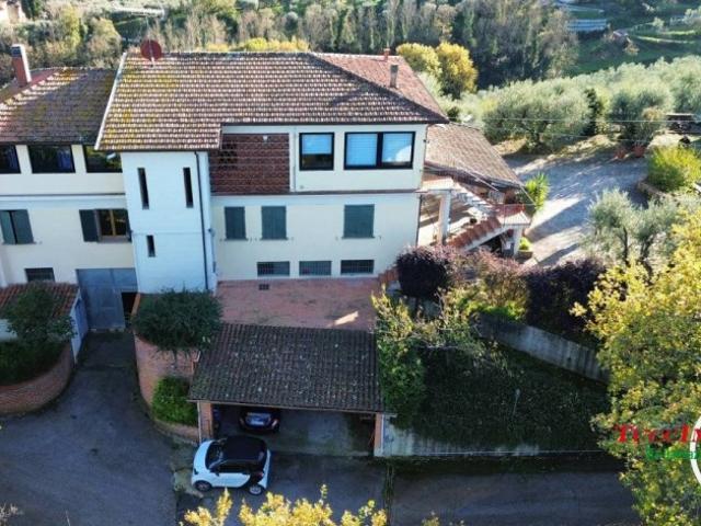 Villa Indipendente in vendita a Cantagrillo, Serravalle Pistoiese