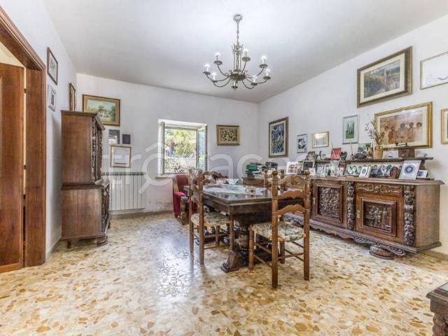 Villa Indipendente in vendita a Sezze, Lazio