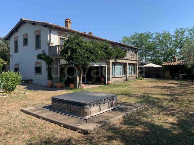 Villa Indipendente in vendita a Soriano Nel Cimino, Lazio