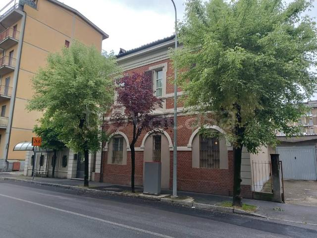 Villa Indipendente in vendita a Stradella, Lombardia