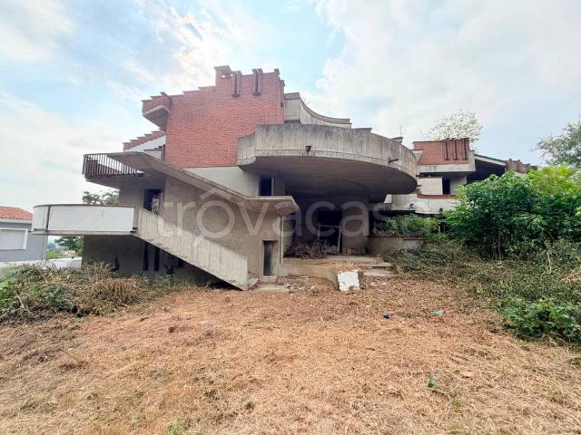 Villa Indipendente in vendita a C. Gavazzola, Stradella