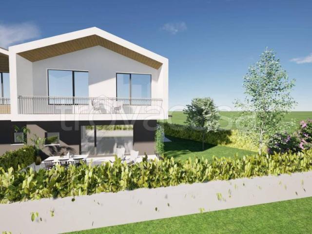 Villa Indipendente in vendita a Tavagnacco, Friuli-Venezia Giulia
