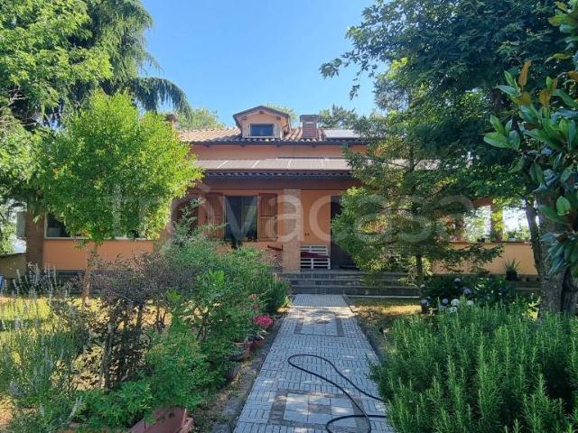 Villa Indipendente in vendita a Traversetolo, Reggio Emilia