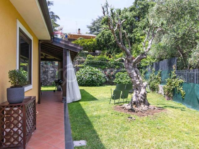 Villa Indipendente in vendita a Gaglianesi, Trecastagni