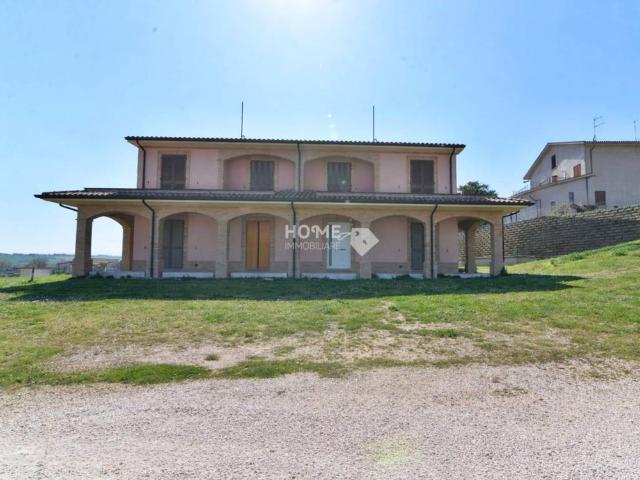 Villa Indipendente in vendita a Marche, Macerata