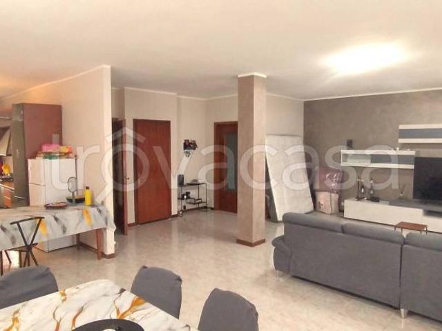 Villa Indipendente in vendita a Trescore Balneario, Lombardia