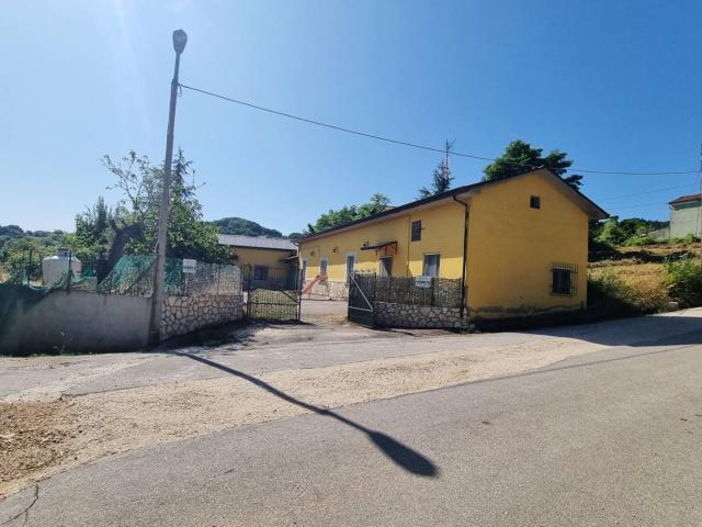 Villa Indipendente in vendita a Trevico, Campania