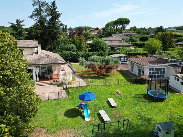 Villa Indipendente in vendita a Roma Capitale, Lazio