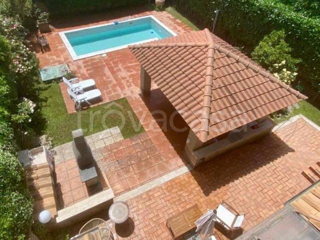 Villa Indipendente in vendita a Roma Capitale, Lazio