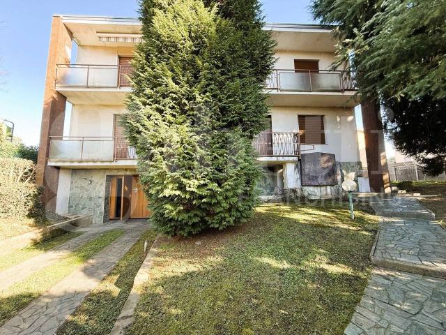 Villa Indipendente in vendita a Turate, Lombardia
