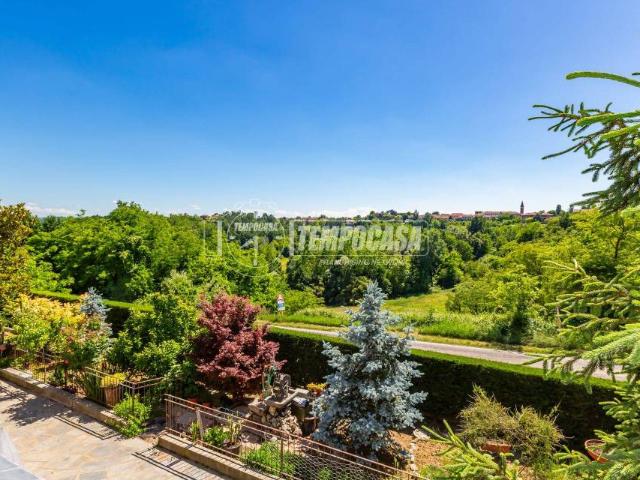 Villa Indipendente in vendita a Piemonte, Asti