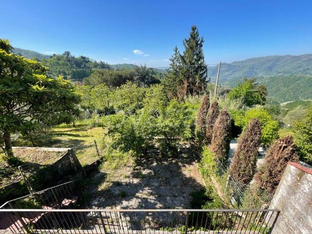 Villa Indipendente in vendita a Uzzano E Castello, Toscana